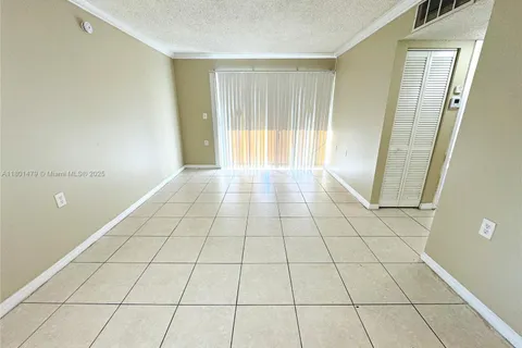 1141 Lake Victoria Dr, West Palm Beach FL 33411