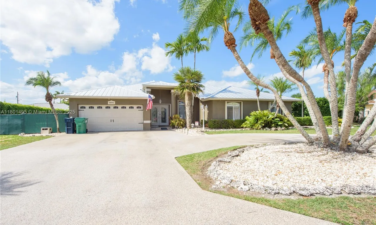 18721 SW 297th St, Homestead FL 33030