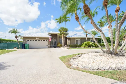 18721 SW 297th St, Homestead FL 33030