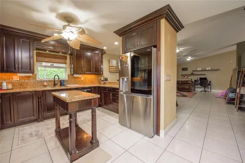 18721 SW 297th St, Homestead FL 33030