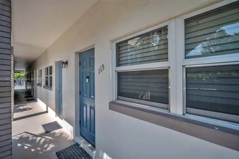 1581 NE 34th Ct # 115, Oakland Park FL 33334