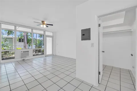 1850 Meridian Ave # 8, Miami Beach FL 33139