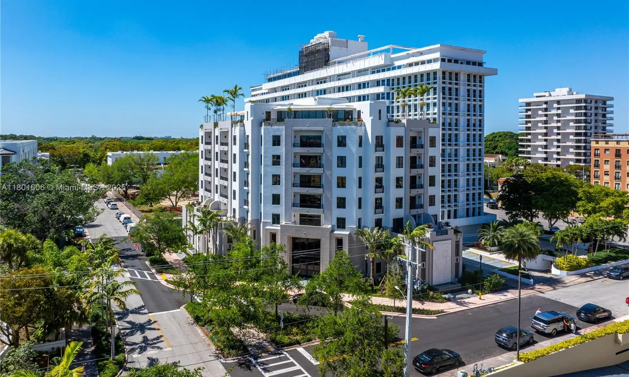 701 Valencia Ave # 702, Coral Gables FL 33134