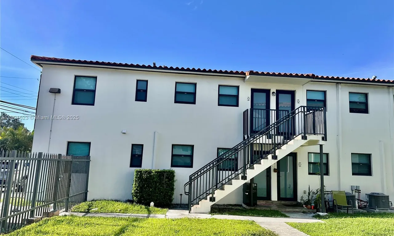 4204 SW 14th Street # 4, Miami FL 33142
