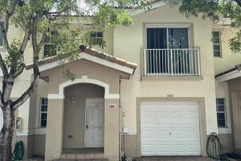 14116 SW 260th St # 102, Homestead FL 33032