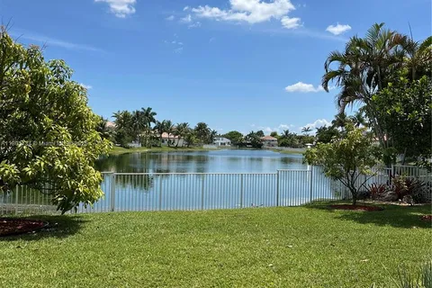 4960 SW 158th Ave, Miramar FL 33027