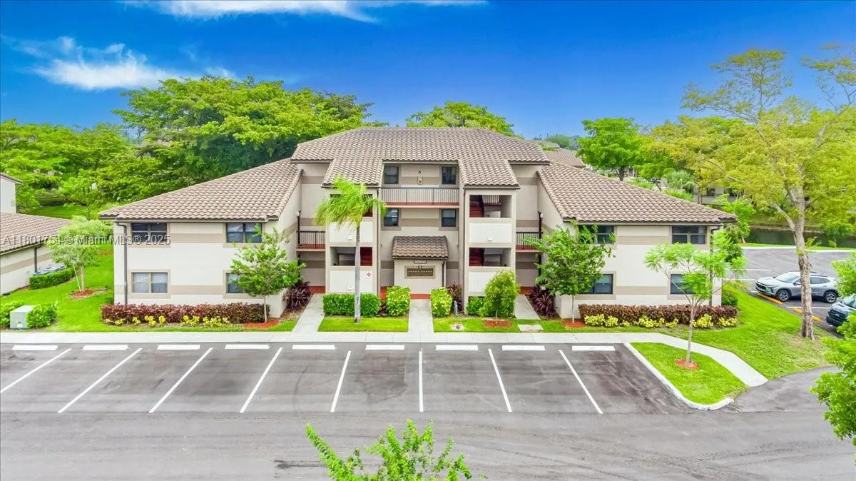 9939 Nob Hill Pl # 9939, Sunrise FL 33351