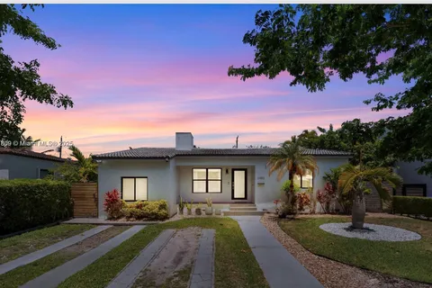 2485 SW 19th TER, Miami FL 33145