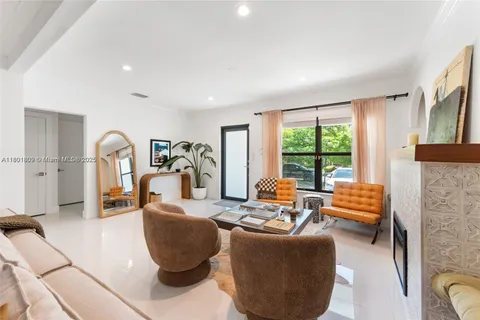 2485 SW 19th TER, Miami FL 33145