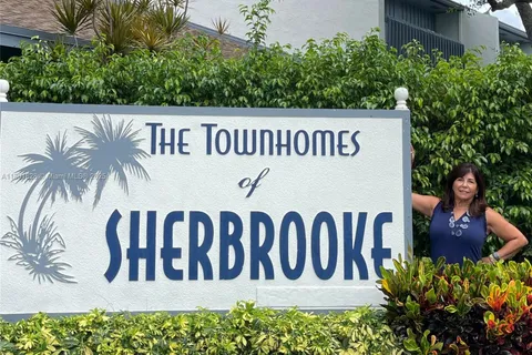 1432 S Gabriel St # 1432, Hollywood FL 33020