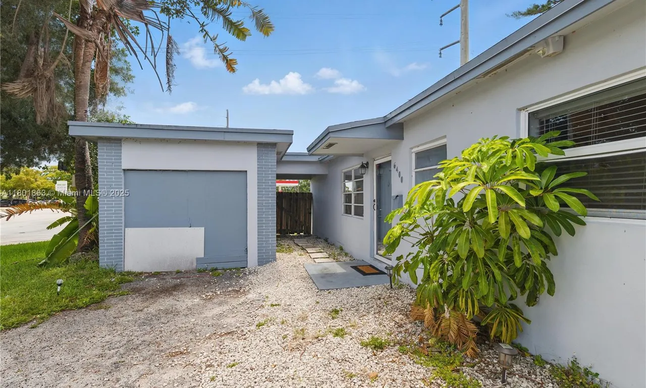 6400 Sheridan St, Hollywood FL 33024