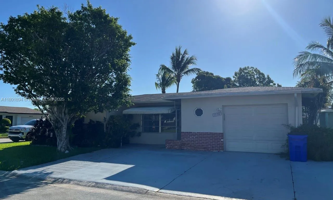 1130 NW 67th Ave, Margate FL 33063