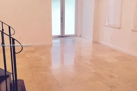 2286 SW 16 CT # 2286, Coral Gables FL 33145