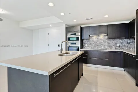 7875 NW 107th Ave # 306, Doral FL 33178