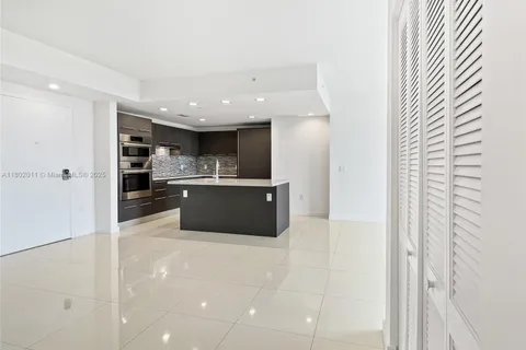 7875 NW 107th Ave # 306, Doral FL 33178