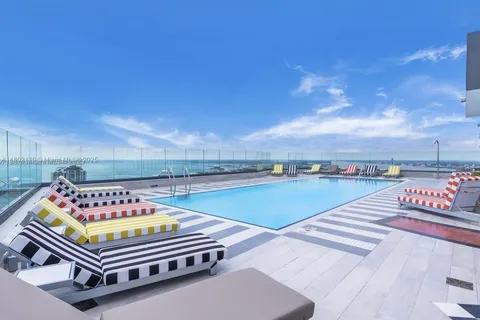 1300 S Miami Ave # 2411, Miami FL 33130