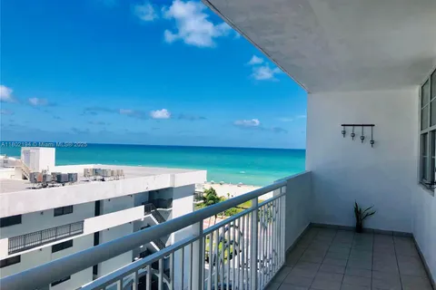 5825 Collins Ave # 7D, Miami Beach FL 33140