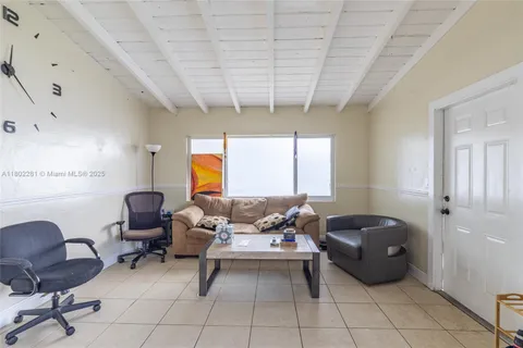 1701 NW 15th Ct, Fort Lauderdale FL 33311
