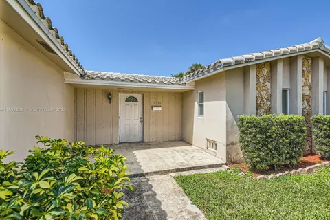 10950 NW 38th Ct, Coral Springs FL 33065