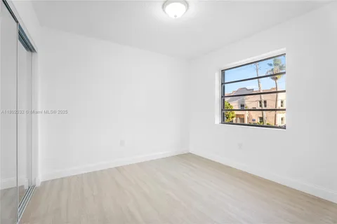 1661 SW 3rd St # 8, Miami FL 33135