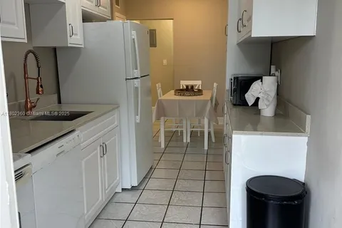 2600 S Ocean Dr # S113, Hollywood FL 33019