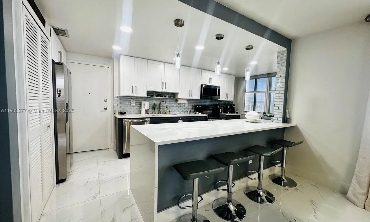 1501 S Ocean Dr # 306, Hollywood FL 33019