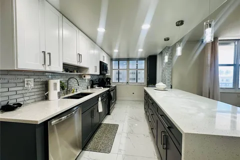 1501 S Ocean Dr # 306, Hollywood FL 33019