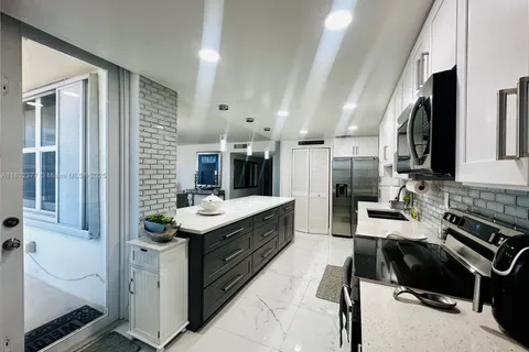 1501 S Ocean Dr # 306, Hollywood FL 33019