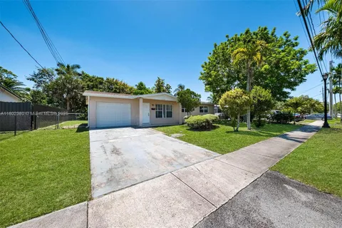 1560 NW Sunset Strip, Sunrise FL 33313