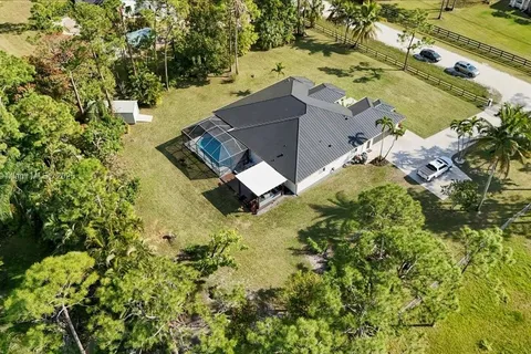 12667 N 79th Ct N, Loxahatchee FL 33412