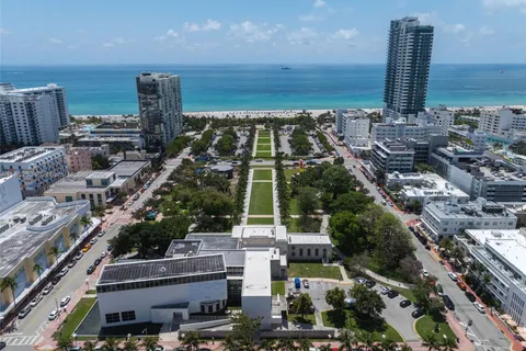 2155 Washington Ct # 308, Miami Beach FL 33139