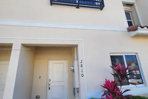 2810 NW 181st St, Miami Gardens FL 33056