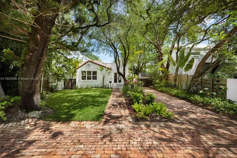 2478 Inagua Ave, Coconut Grove FL 33133