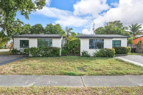 300 SW 23rd St # 1, Fort Lauderdale FL 33315