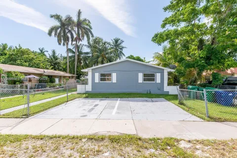 1342 NE 110th Ter # 1, Miami FL 33161