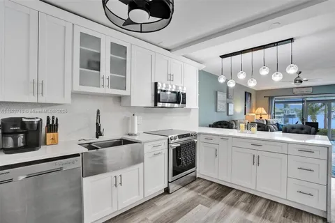 901 N Riverside Dr # 1C, Pompano Beach FL 33062