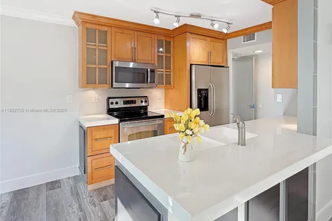 9766 SW 138th Ave, Miami FL 33186