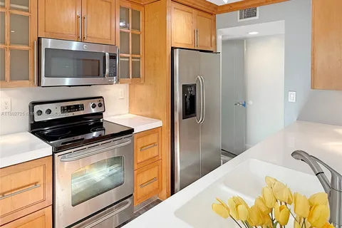 9766 SW 138th Ave, Miami FL 33186