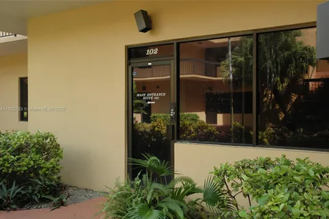 7600 W 20th Ave # 102, Hialeah FL 33016