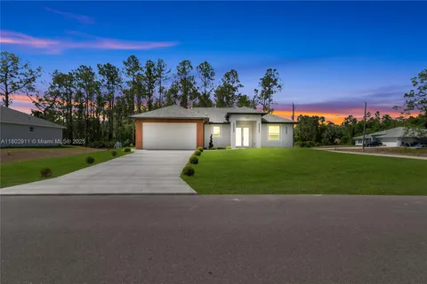 1107 W 13th St, Lehigh Acres FL 33972