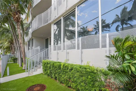 2100 Park Ave # 101, Miami Beach FL 33139