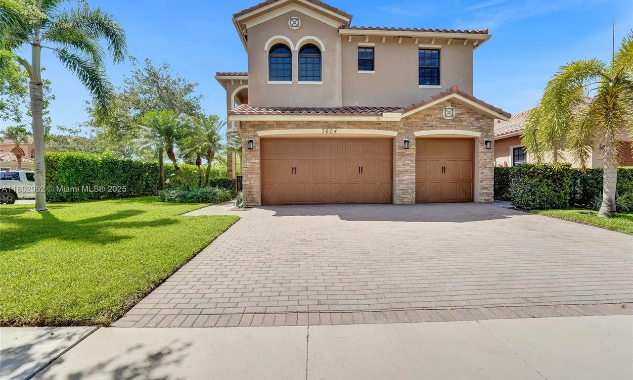 7604 NW 113th Ave, Parkland FL 33076