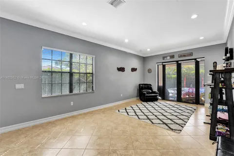 7604 NW 113th Ave, Parkland FL 33076
