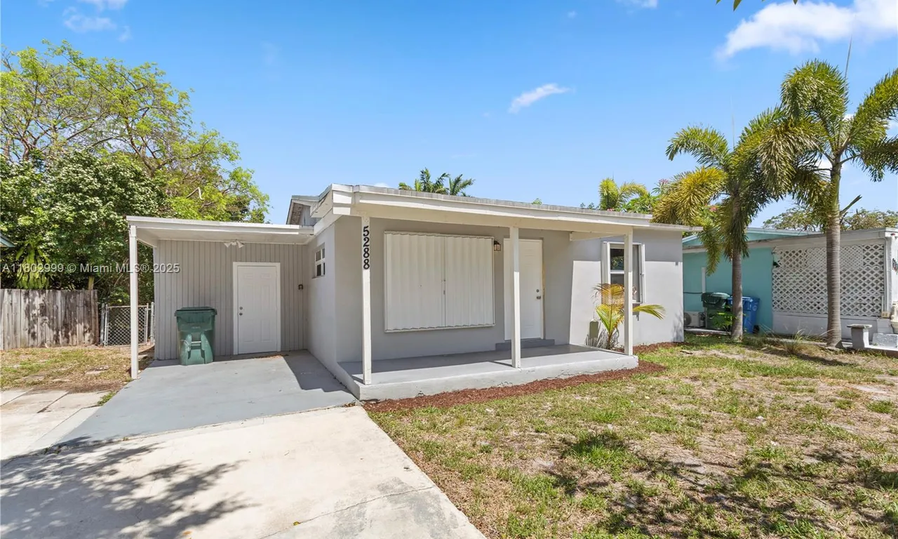 5288 N Andrews Ave, Oakland Park FL 33309