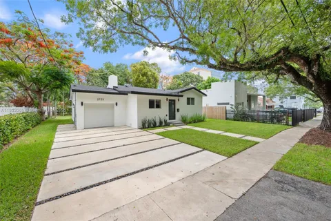 2735 SW 19th St, Miami FL 33145