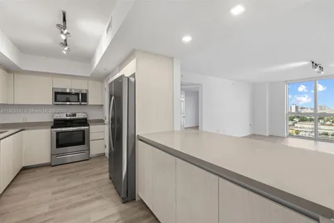 1500 Bay Rd # 0417, Miami Beach FL 33139