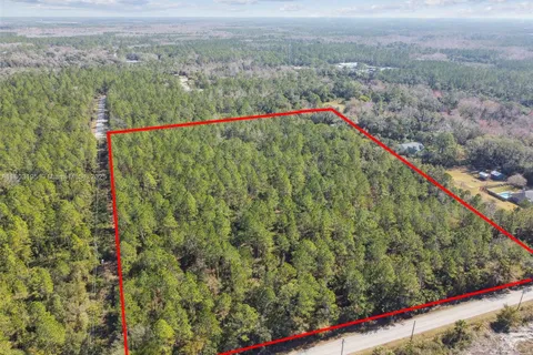 000 OLD HAW CREEK RD, Other City - In The State Of Florida FL 32110