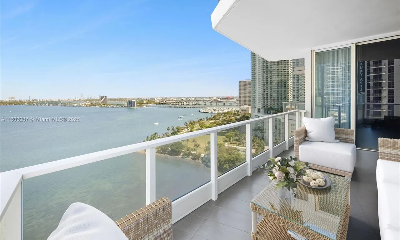 2020 N Bayshore Dr # 2001, Miami FL 33137