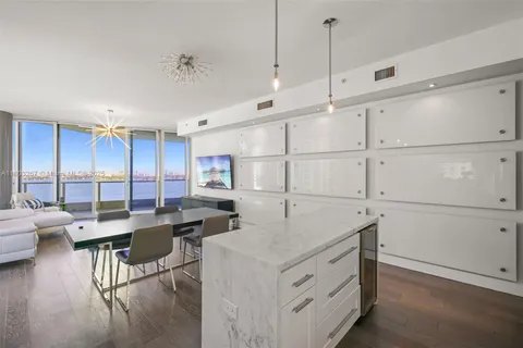 2020 N Bayshore Dr # 2001, Miami FL 33137