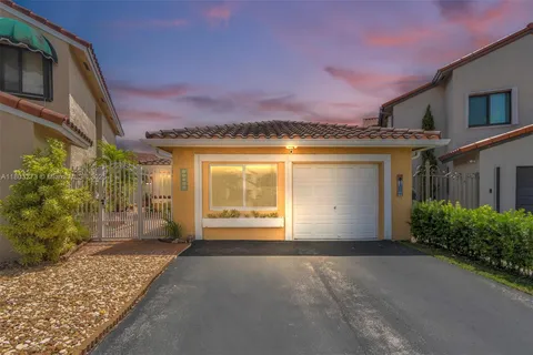 13338 SW 8th Ln, Miami FL 33184